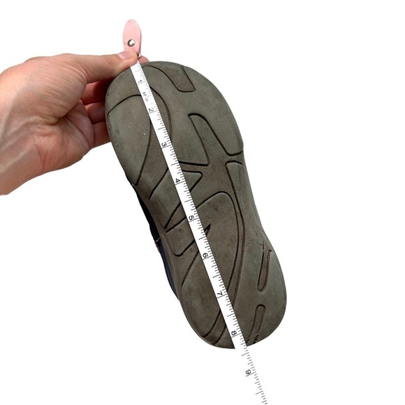 ⭐️ 5 for $25 Oshkosh B’Gosh Grey Blue & Orange Velcro Sneakers 13 M Kids - Picture 9 of 10